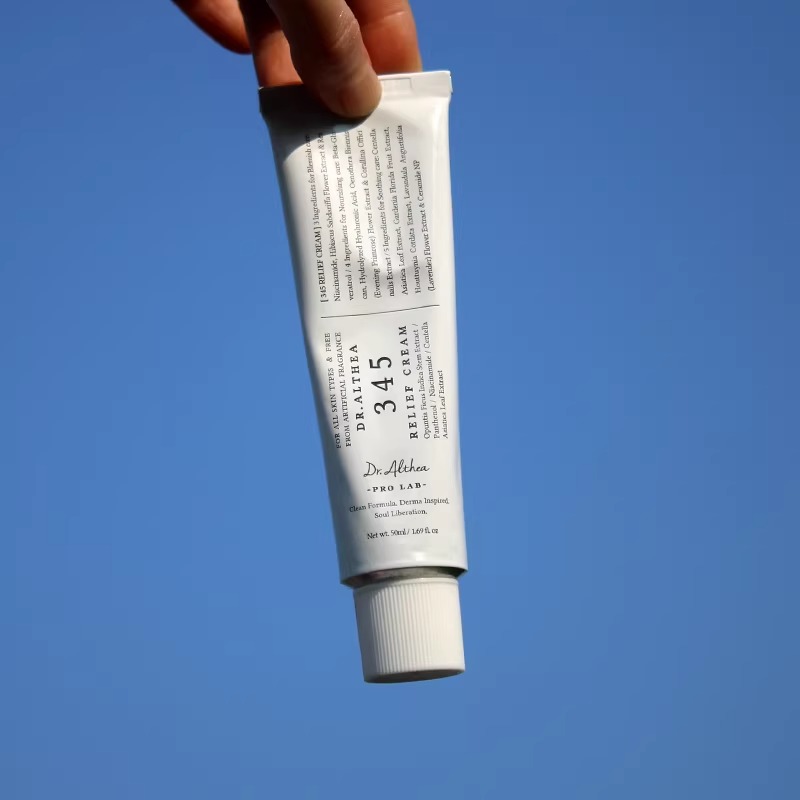 Luxury Skincare Brands - ดร.อัลเธีย 345 เฟซ มอยส์เจอไรเซอร์ ผลิตภัณฑ์บำรุงผิวหน้าเนื้อบางเบา ช่วยบำรุงและปรับผิวให้เรียบเนียน